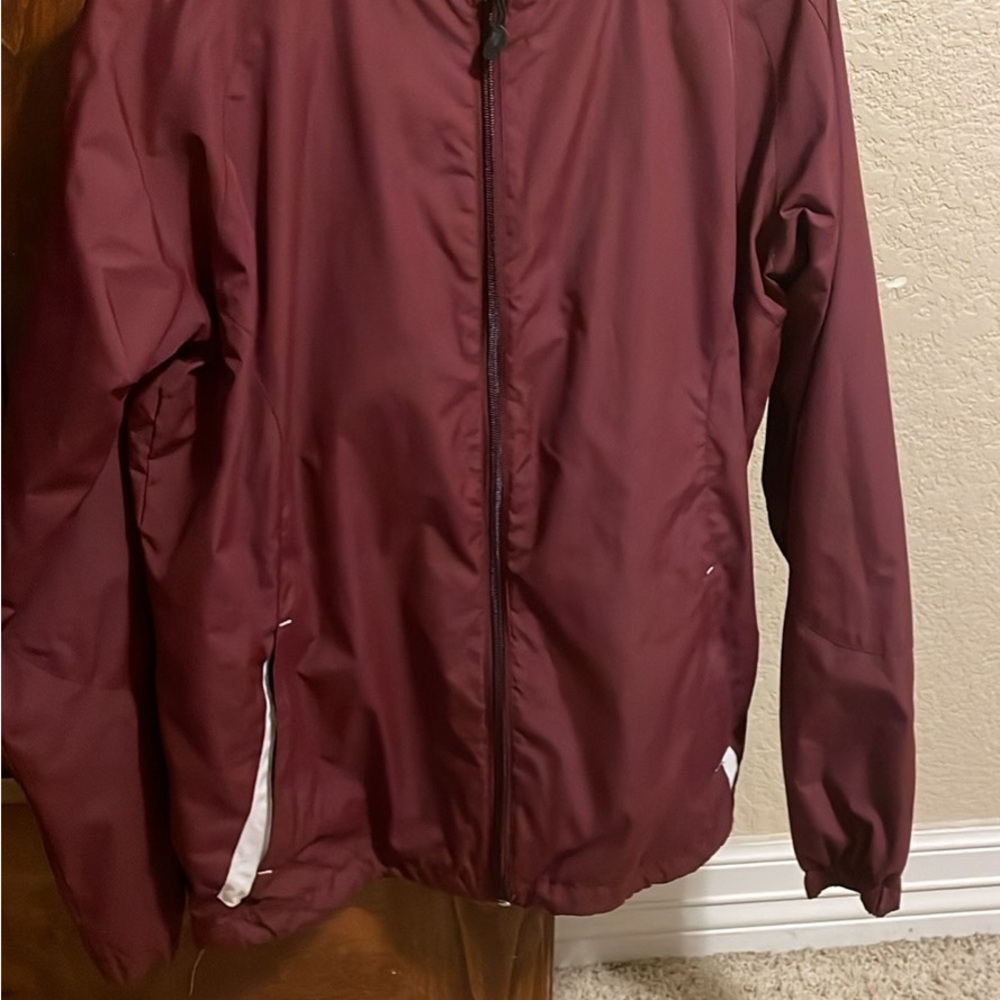 Ladies burgundy/maroon hooded rain jacket